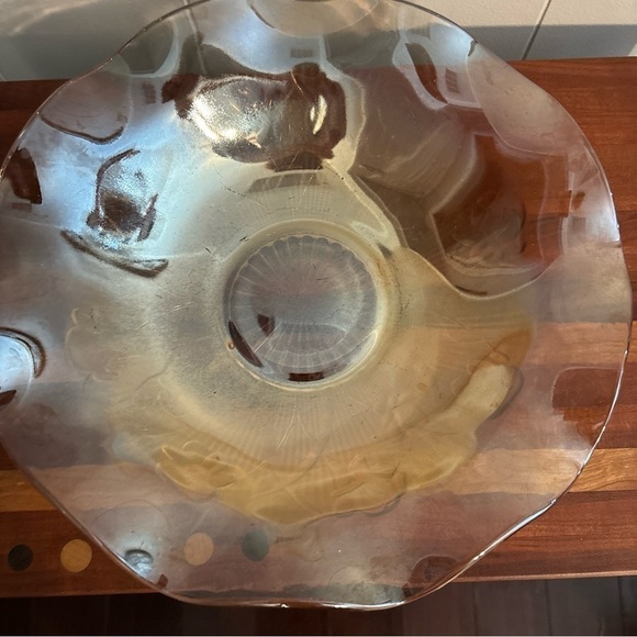 JEANETTE GLASS IRIS PATTERN IRIDESCENT FLORA-GOLD 11.5” BOWL - Picture 5 of 10